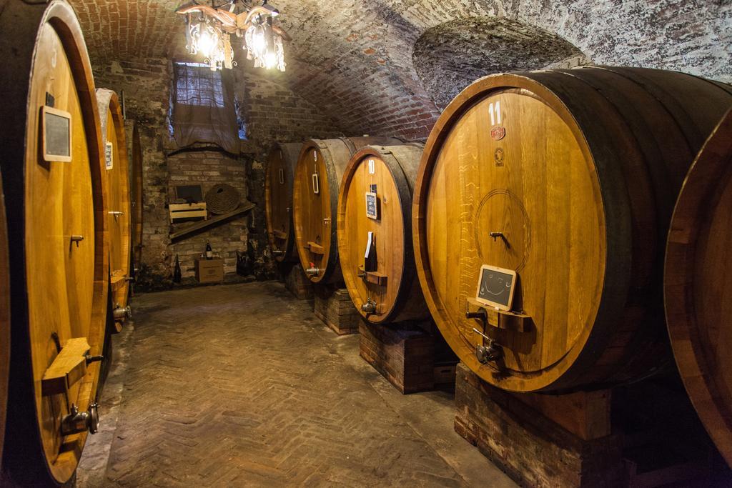 Cascina Arcangelo Raffaele Verduno Kültér fotó