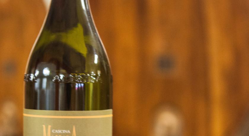 Cascina Arcangelo Raffaele Verduno Kültér fotó