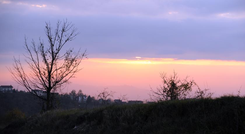 Cascina Arcangelo Raffaele Verduno Kültér fotó